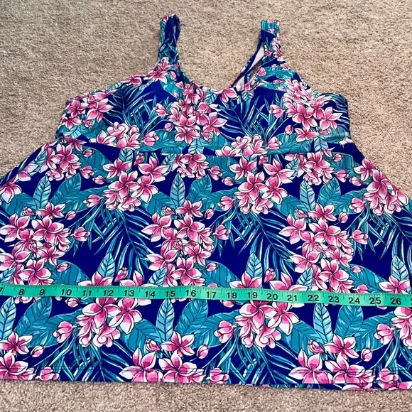 Women’s Tankini swimsuit top Size 2X - Picture 5 of 8